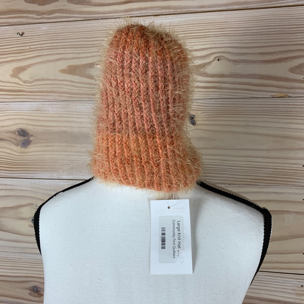 Community First Quilters Knit Hat Womens Large Peach Fuzzy Eyelash Beanie Warm